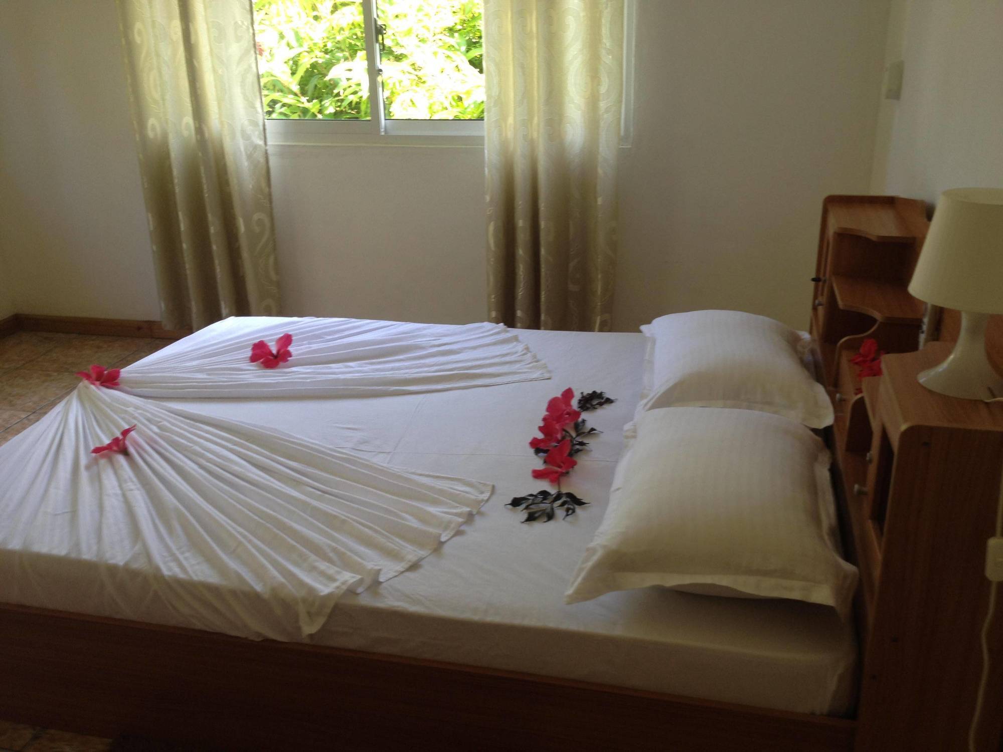 Вілла Marl Self Catering Pointe La Rue Екстер'єр фото