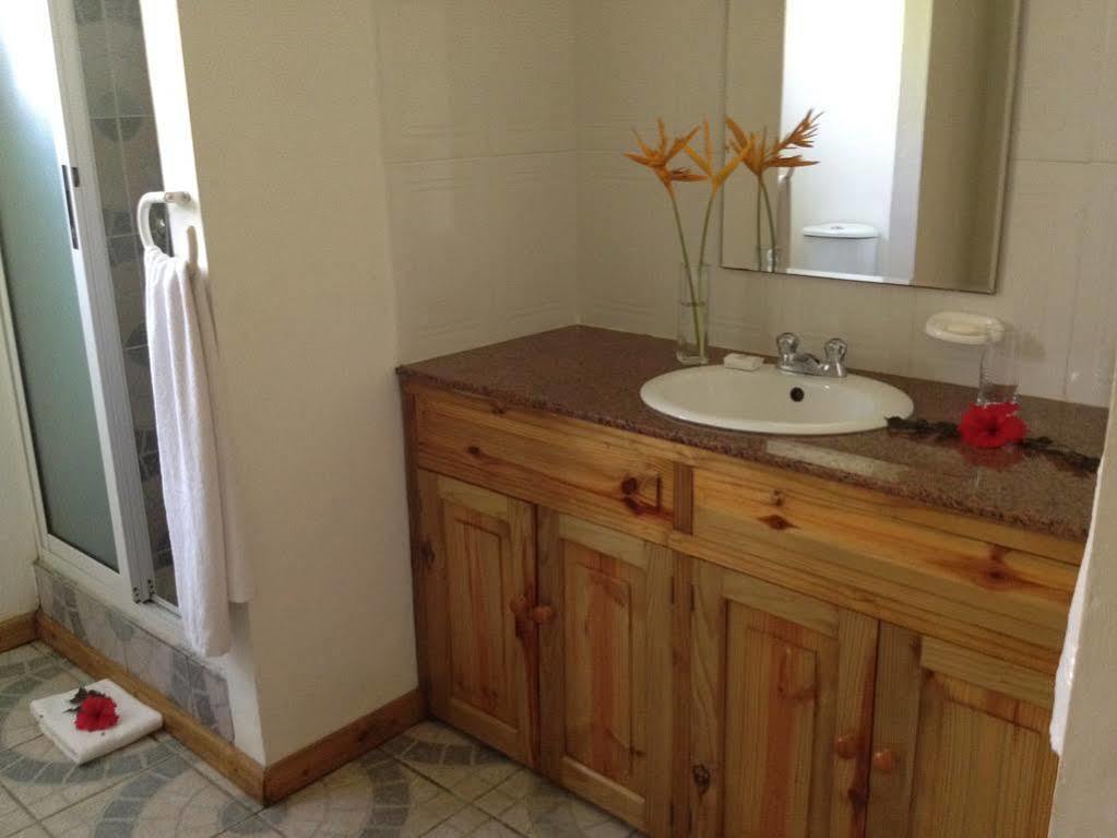 Вілла Marl Self Catering Pointe La Rue Екстер'єр фото
