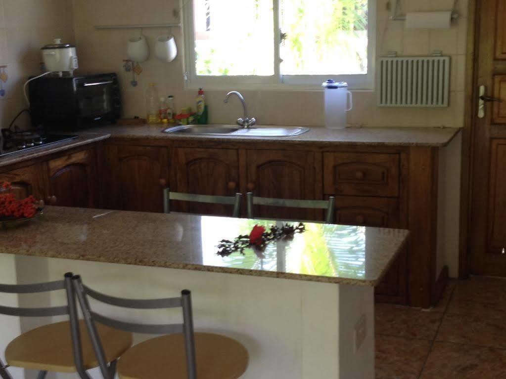 Вілла Marl Self Catering Pointe La Rue Екстер'єр фото