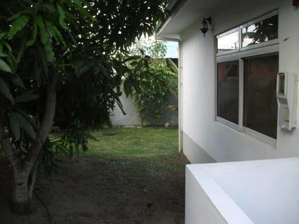 Вілла Marl Self Catering Pointe La Rue Екстер'єр фото
